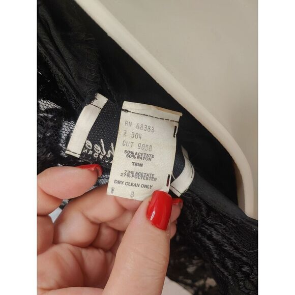 Miss Ashlee VINTAGE Women's Size 8 Black Lace Gown - Picture 5 of 12